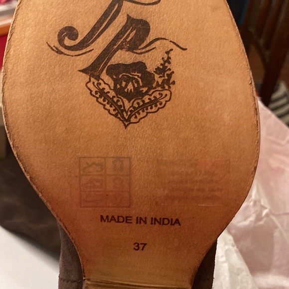 BROWN Leather Free people women’s boots🔥 - Picture 7 of 13